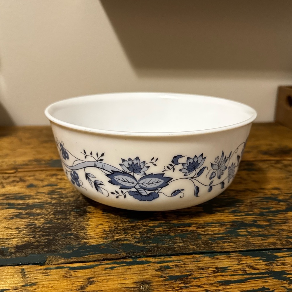 Blue Onion Patterned Bowl